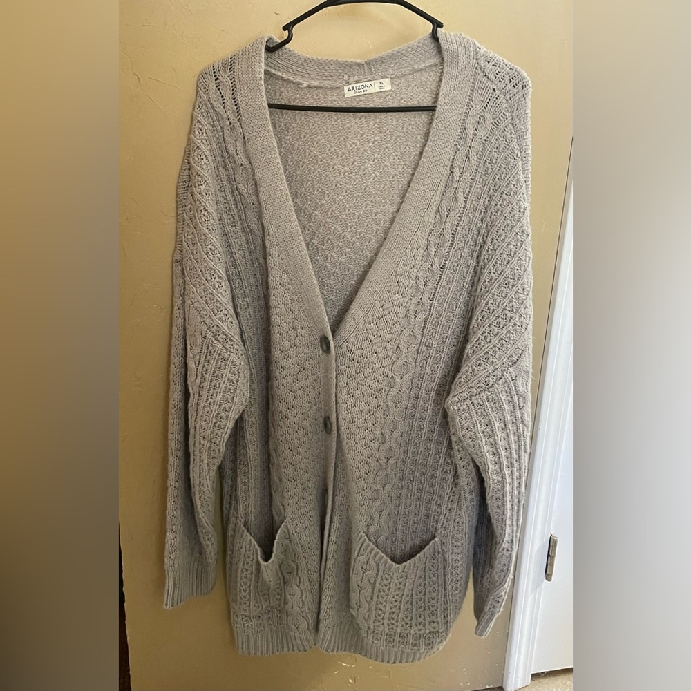 Women’s Arizona gray button down sweater with pockets